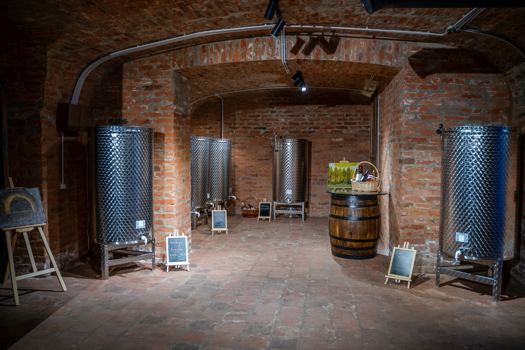 wine shop tbilisi
